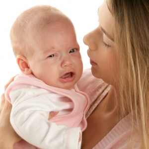 Как вылечить сопли у новорожденного ребенка
